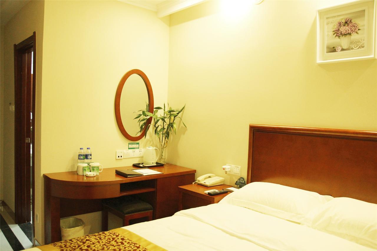 Greentree Inn Tianjin Binshui Avenue Cancer Hospital Express Hotel Extérieur photo